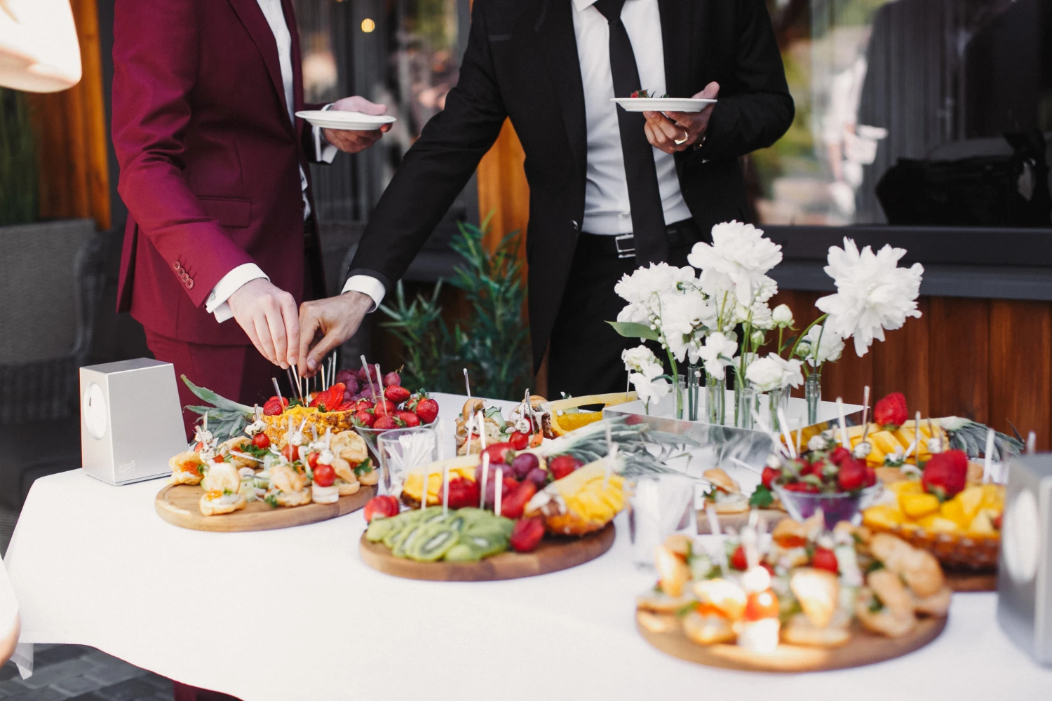 Corporate breakfast and event catering services in Marietta for meetings and business gatherings